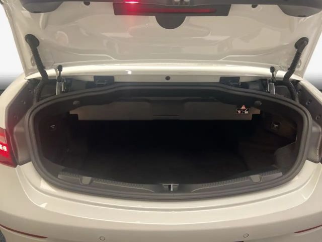 Mercedes-Benz E 200 Cabriolet