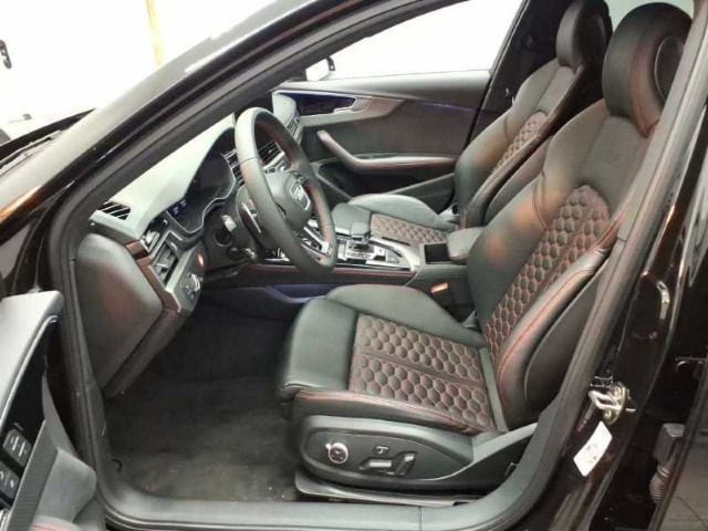 Audi RS4 Avant Quattro