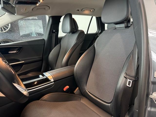 Mercedes-Benz C 220 AVANTGARDE C 220 d Estate