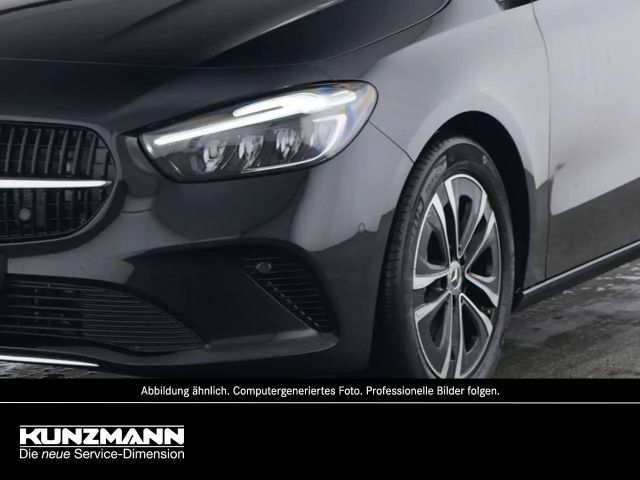 Mercedes-Benz B 200 Progressive Sedan