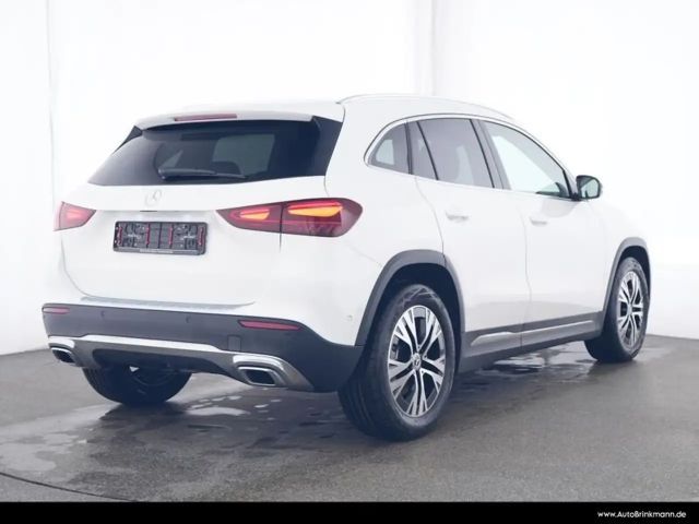 Mercedes-Benz GLA 220 4MATIC