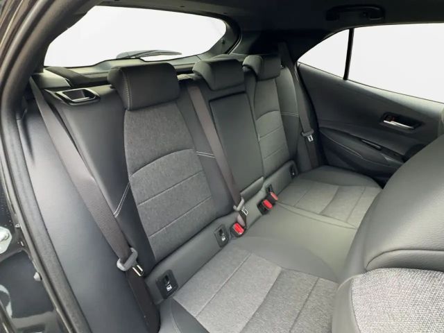 Toyota Corolla Hybride Team D