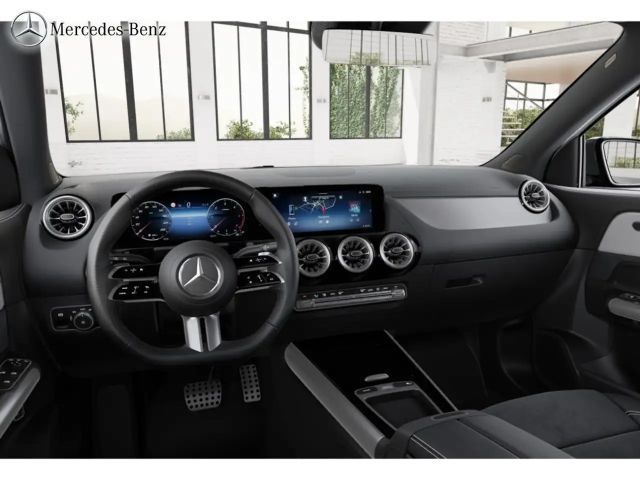 Mercedes-Benz GLA 200 AMG Line GLA 200 d