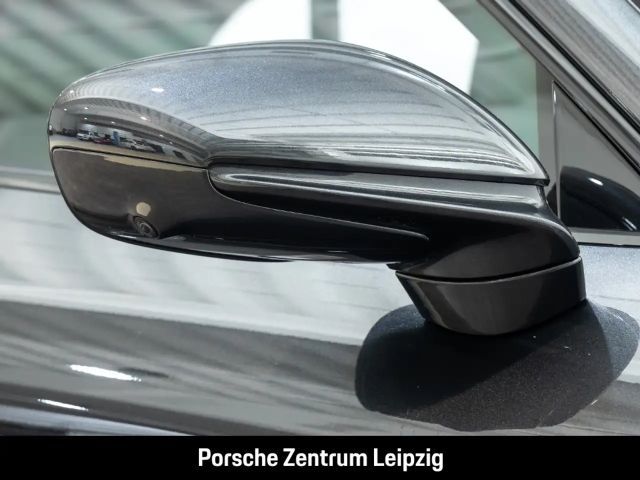 Porsche Taycan S Sport Turismo Turbo