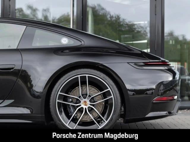 Porsche 992 Carrera Coupé Turbo