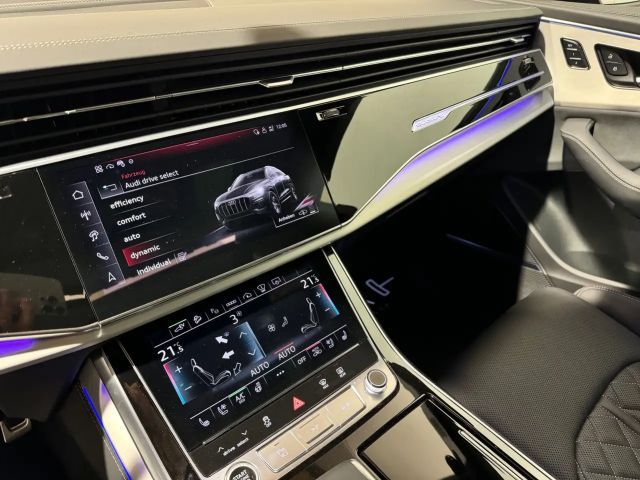 Audi Q8 55 TFSI Hybride Quattro