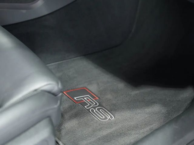 Audi RS6 Avant Quattro