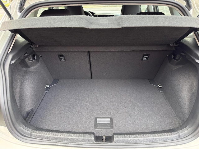 Volkswagen Polo 1,0 l 59 kW (80 PS) 5-Gang