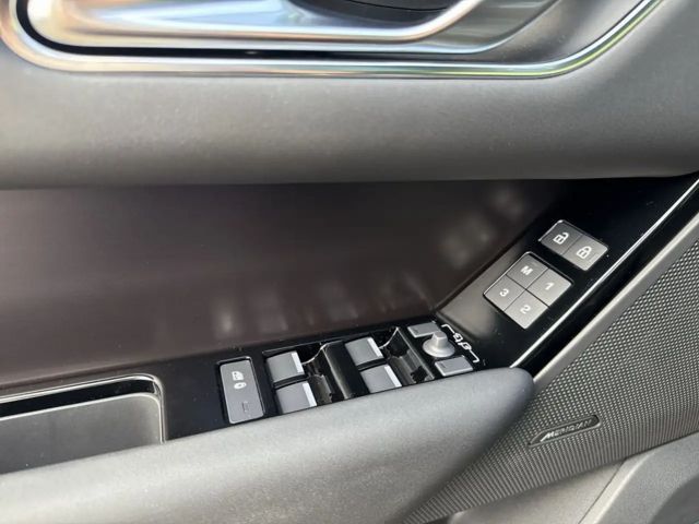 Land Rover Range Rover Velar D300 Dynamic SE