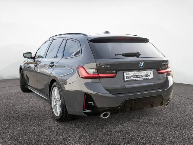 BMW 320 320d M-Sport Touring xDrive