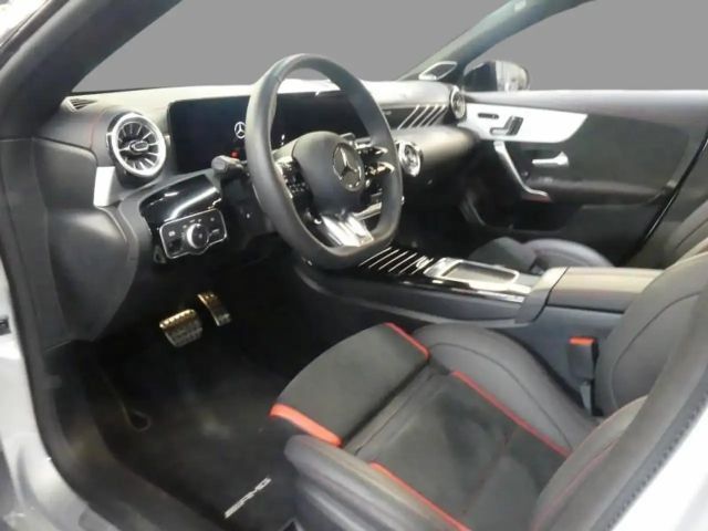 Mercedes-Benz CLA 35 AMG 4MATIC AMG Line Coupé