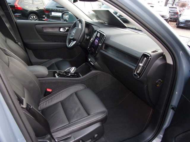 Volvo XC40 Bright Plus Recharge