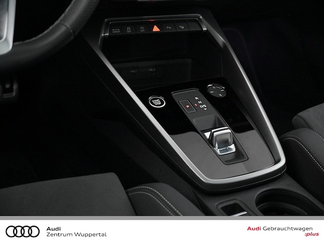 Audi A3 35 TFSI S-Line S-Tronic Sedan