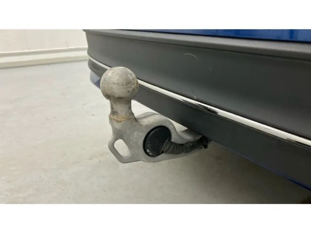 Volkswagen Passat 1.5 eTSI Business Variant