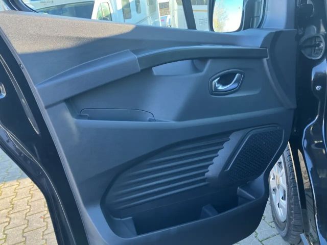 Renault Trafic Evolution L1H1 dCi 150