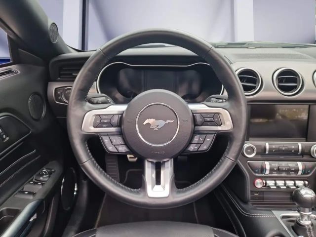 Ford Mustang Convertible GT 5.0 V8