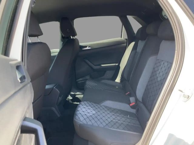 Volkswagen Polo 1.0 TSI DSG R-Line