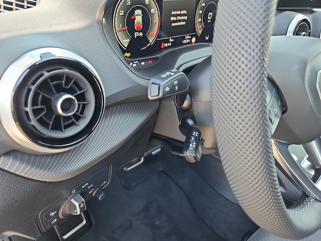 Audi Q2 35 TFSI S-Line S-Tronic