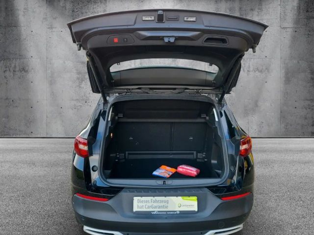 Opel Grandland X Sondermodell "Elegance" aus 1-Hand