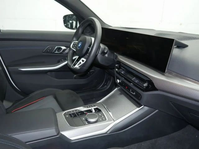 BMW 330 330e M-Sport Touring