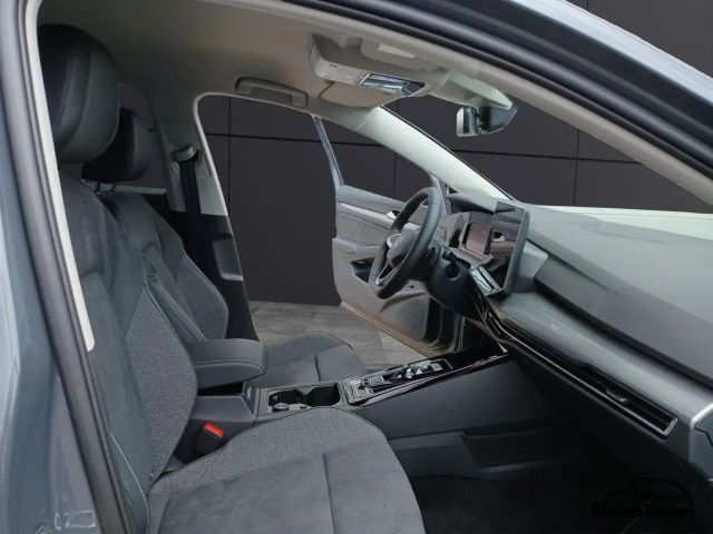 Volkswagen Golf IQ.Drive Style eHybrid