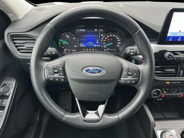 Ford Kuga Cool & Connect