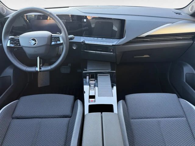 Opel Astra 1.2 Turbo Edition Turbo