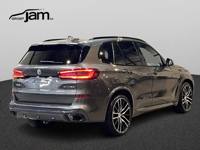 BMW X5 xDrive45e