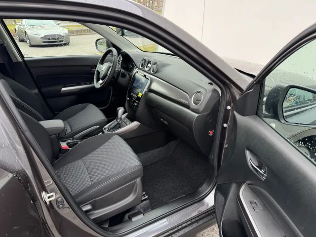 Suzuki Vitara AllGrip Hybrid Shine