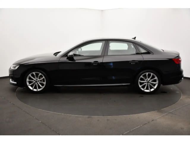 Audi A4 40 TFSI S-Tronic Sedan
