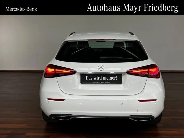 Mercedes-Benz A 200 Progressive