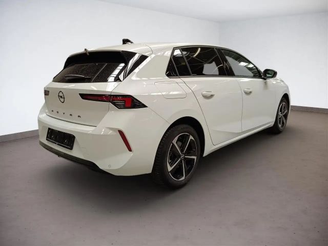 Opel Astra GS-Line Grand Sport