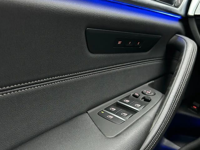 BMW 530 530d M-Sport Sedan xDrive