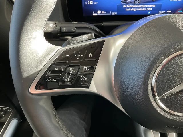 Mercedes-Benz B 180 Progressive