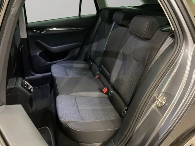 Skoda Octavia 2.0 TDI Combi Style Style