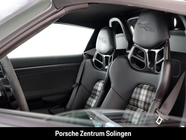 Porsche Cayman 718 RS