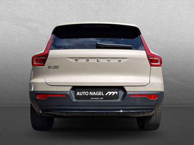 Volvo EX40 Extended range Plus Single motor