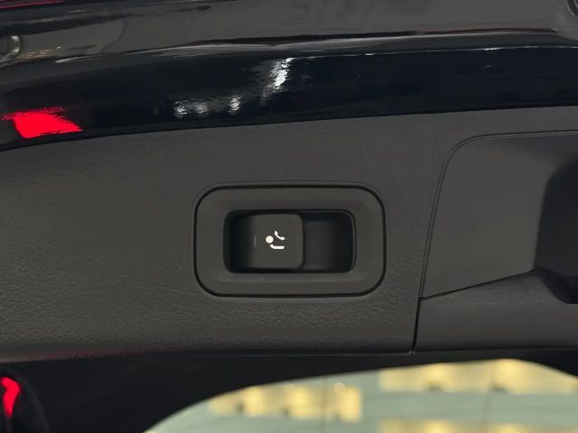 Mercedes-Benz GLA 200 AMG Line