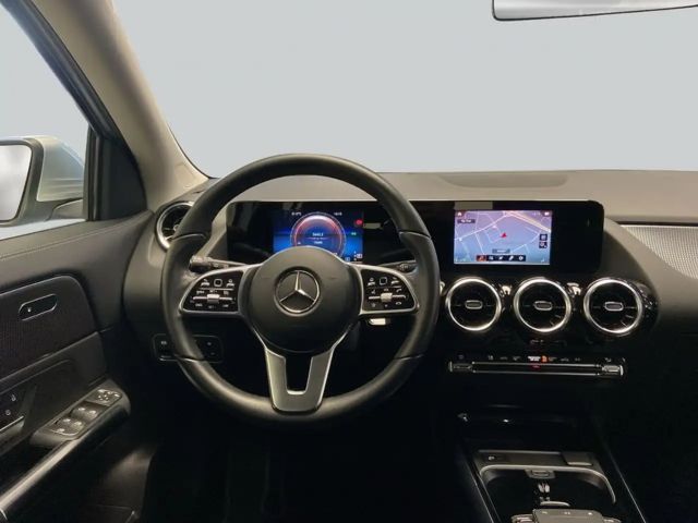 Mercedes-Benz GLA 180 GLA