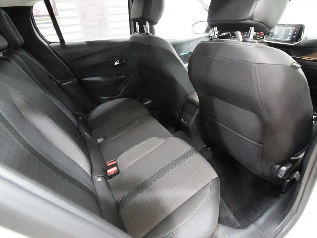 Peugeot 208 Allure Pack PureTech