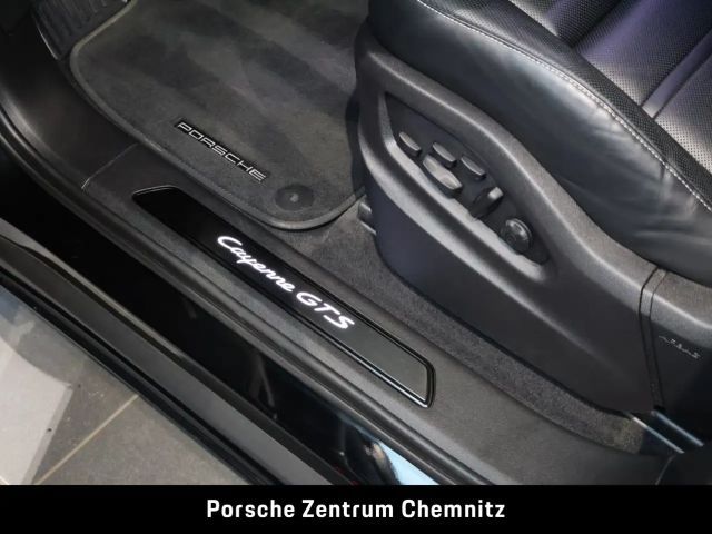 Porsche Cayenne GTS