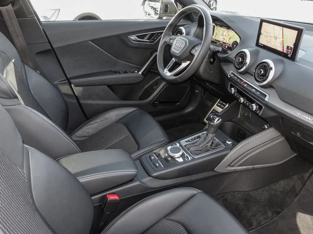 Audi SQ2 S-Tronic