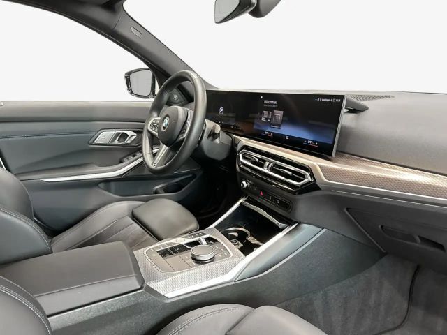 BMW 330 330i M-Sport Sedan