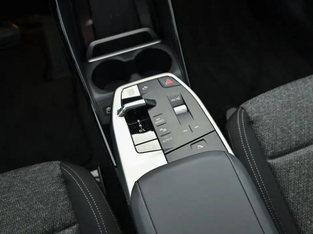 BMW 218 218d Active Tourer Sedan