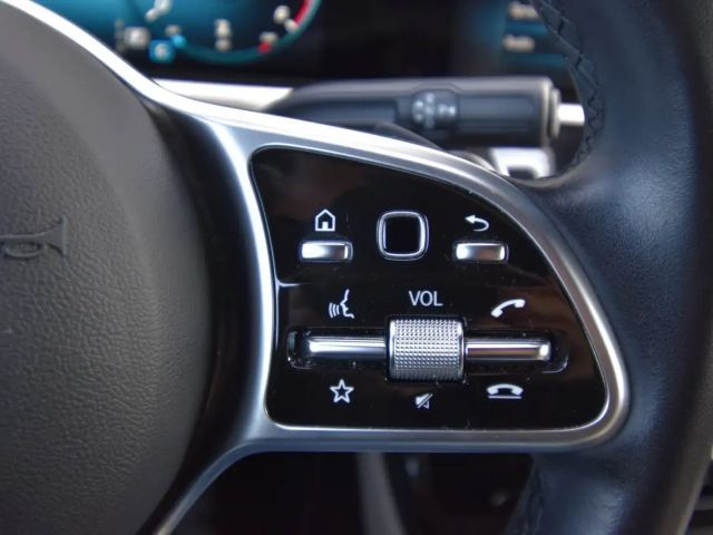 Mercedes-Benz A 220 A 220 d Hatchback Style