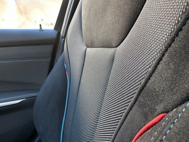 BMW 330 330d M-Sport Touring xDrive