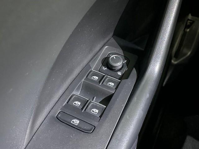 Volkswagen T-Cross 1.0 TSI R-Line