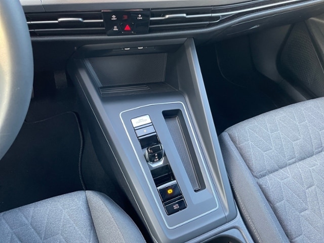 Volkswagen Golf 1.5 eTSI DSG Golf VIII