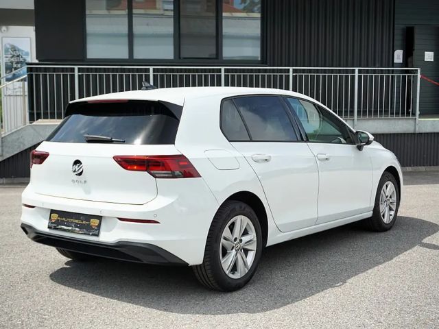 Volkswagen Golf DSG Life