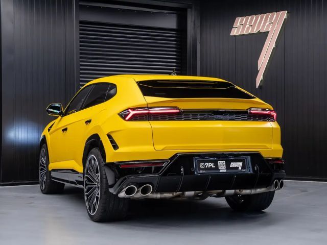 Lamborghini Urus Urus SE + B&W + Panorama + Massage seats + Ambient